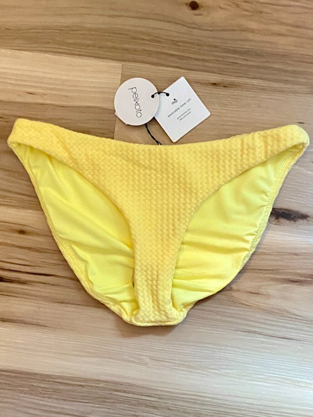 New ~ Peixoto Bella Bikini Full Bottom - Honeycomb Queen Yellow - Large - NWT